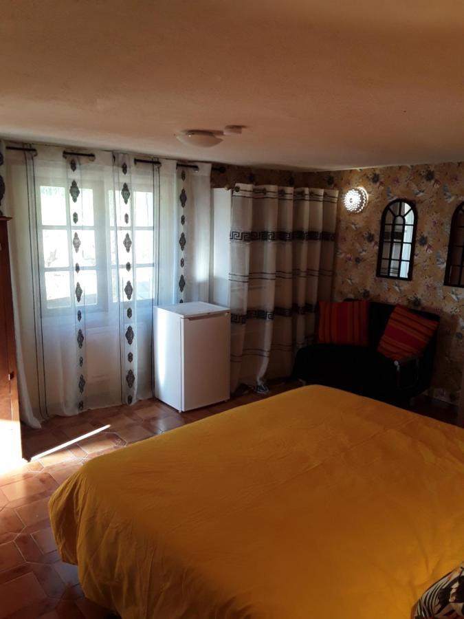 Gite Les Cigales Chateauvieux  Екстериор снимка